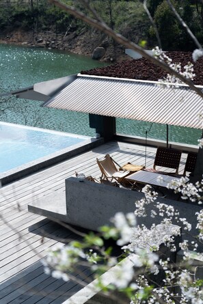 BBQ/picnic area - Yakamoz qianchuan Hotel (Hangzhou)
