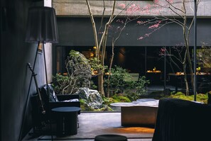 Sala de estar en el lobby