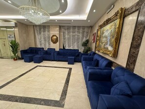 Reception - Taj Aldahabia Hotel - Makkah - Al Rawda فندق تاج الذهبية - مكة - الروضة (Makkah)