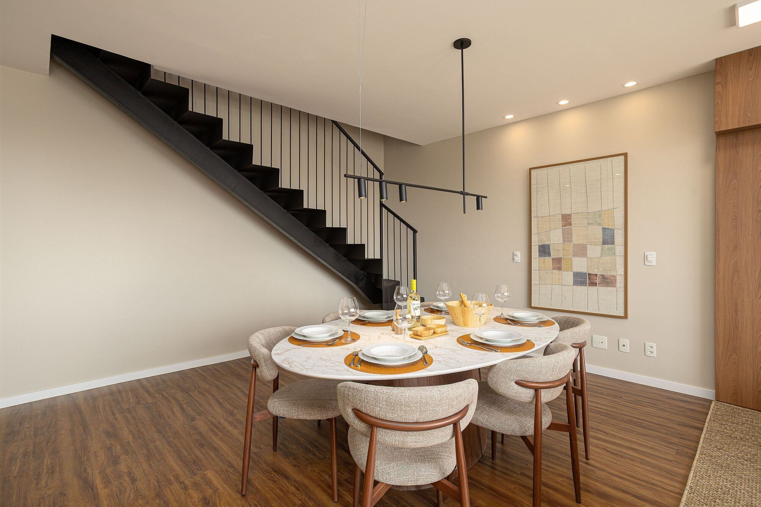 Apartment | Dining
