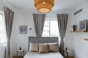 2 slaapkamers, een strijkplank/strijkijzer, wifi, beddengoed