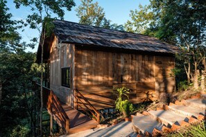 Fachada da propriedade