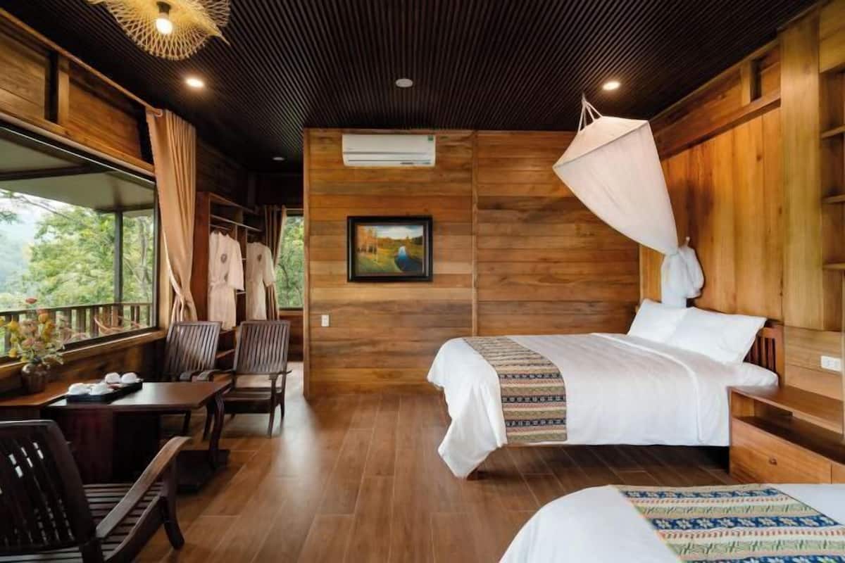 Senge med madrasser af memory foam, minibar, mørklægningsgardiner