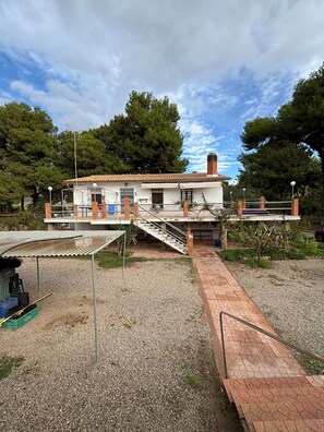 Exterior - El Capricho aguileño. Rural house 10 minutes from downtown and the beach. (Águilas)