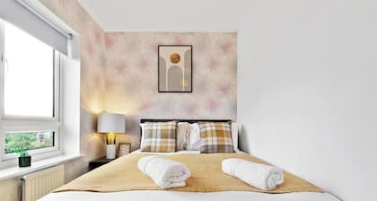 Cosy Retreat in Ashford - Great Location