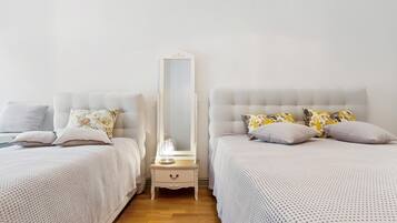 1 bedroom, iron/ironing board, free WiFi, bed sheets