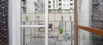 Lumina apart with parking in City Center