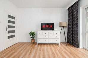 Comfort Apartment | Television
