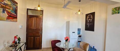 Apartment, 1 Bedroom, City View | Interior