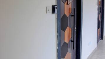 Apartment, 1 Bedroom, Garden View | Interior