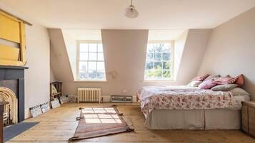 House | 6 bilik tidur, Wi-fi percuma, cadar katil