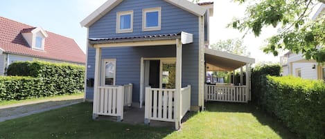 House | Exterior