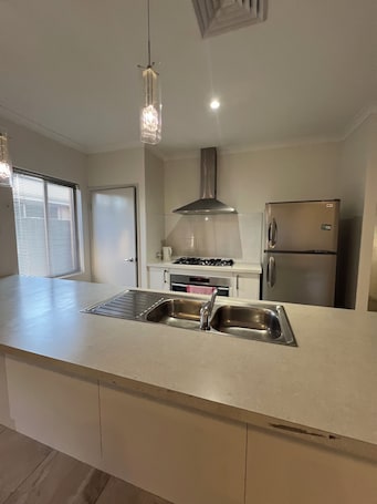 Private kitchen. Elshaddai homes B