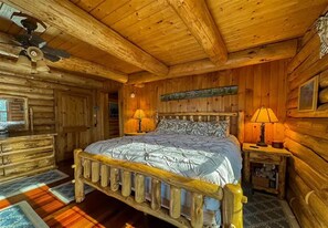 4 chambres, bureau, Wi-Fi gratuit, draps fournis