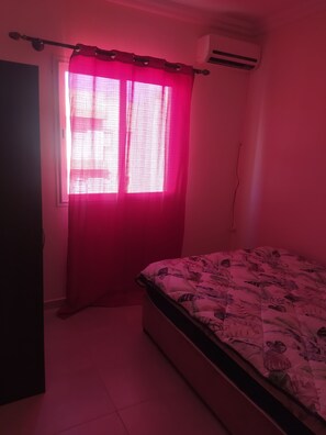 3 間睡房、熨斗/熨衫板、Wi-Fi、床單