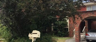 Treasure House 6677