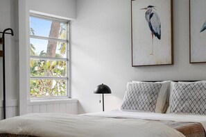 3 chambres, bureau, fer et planche à repasser, Wi-Fi gratuit