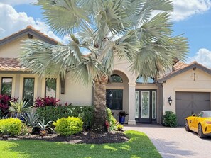 Exterior - Twin Eagles Dundee 36 Hole Golf Course Pickleball (Naples)