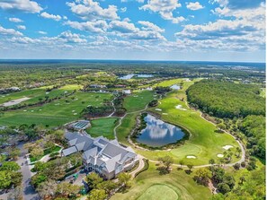 Golf - Twin Eagles Dundee 36 Hole Golf Course Pickleball (Naples)