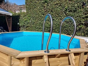 Outdoor spa tub - Villino Giuliana (Marina di Pietrasanta)