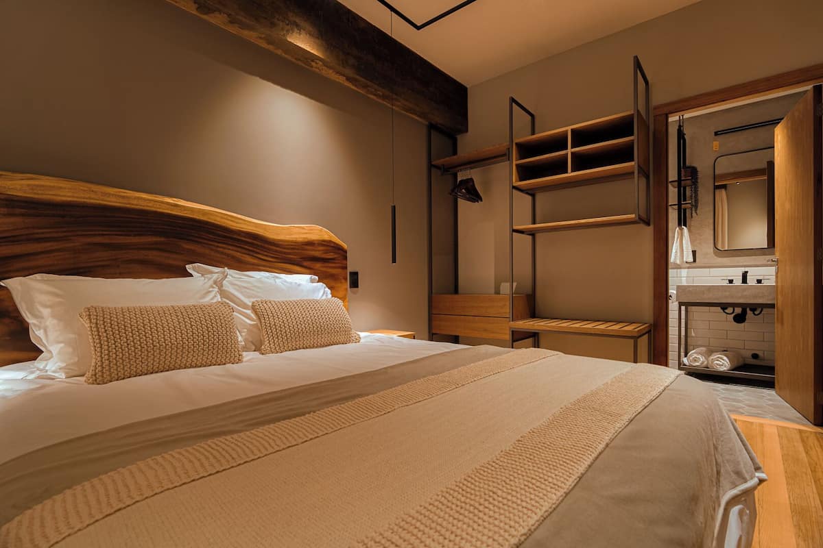 Family Apartment | 1 bedroom, premium bedding, pillow-top beds, in-room safe