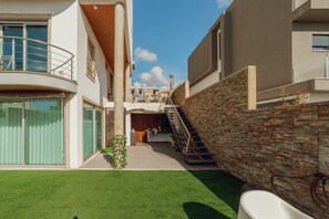 5 bedrooms - Pool Cinema Villa by Vacationy (Valongo)