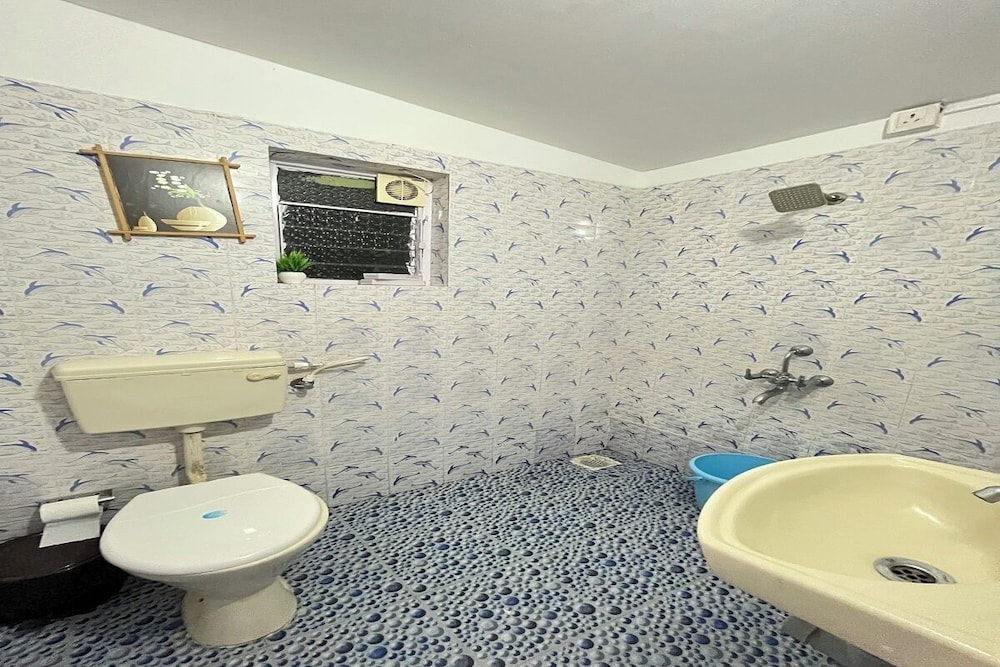 Dom Pedros Haven by null