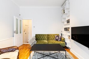 Apartment | Living room