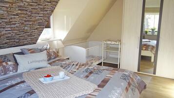 2 Schlafzimmer, Bügeleisen/Bügelbrett, kostenloses WLAN, Bettwäsche