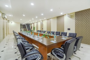 Interior detail - Hotel Sky View - Zirakpur, Chandigarh (Dera Bassi)