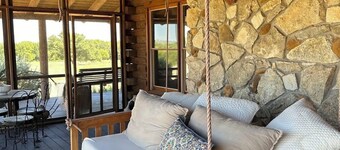 Peaceful Cabin Retreat