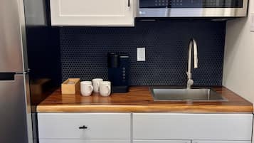 Coffee/tea maker