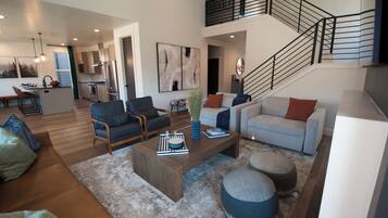 Smart TV, fireplace, books