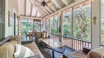 House, Multiple Beds (The Brown Pelican) | Living area | TV