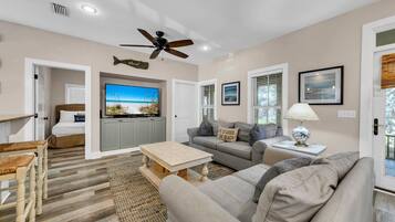 House, Multiple Beds (The Brown Pelican) | Living area | TV