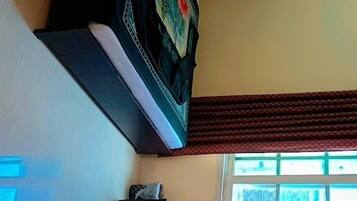 Deluxe Double Room, Mountain View | Soundproofing, iron/ironing board, free WiFi