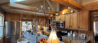 Serene Dragonfly Point at Meta Lake: 3-acre property on private lake