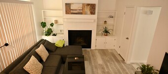 Charming 2-bedroom condo in brilliant Colorado Springs with WiFi, AC