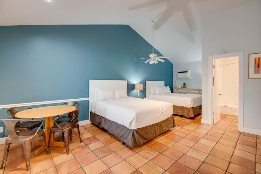Egret Suite | Bright Retreat, Hot Tubs, Steps From Duval! - Key West, FL