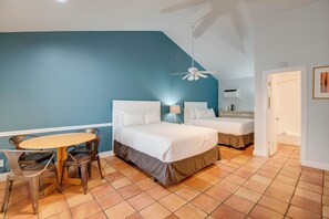 1 bedroom, free WiFi, bed sheets - Egret Suite | Bright Retreat, Hot Tubs, Steps from Duval! (Key West)
