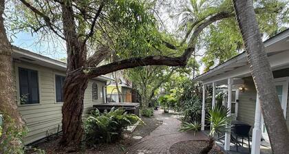 Seagull Suite | Inviting Studio, Steps From Duval