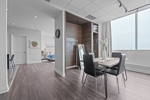 Living area - Bright Suites Finch West (Toronto)