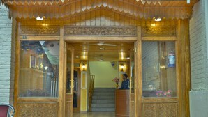 واجهة المنشأة