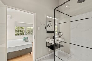 4 bedrooms, iron/ironing board, travel crib, WiFi