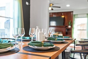 Dining - Charming 4BR Oasis - 8 Min to NRG Rodeo Special!!! (Houston)