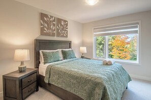 4 Schlafzimmer, Schreibtisch, kostenloses WLAN, Bettwäsche