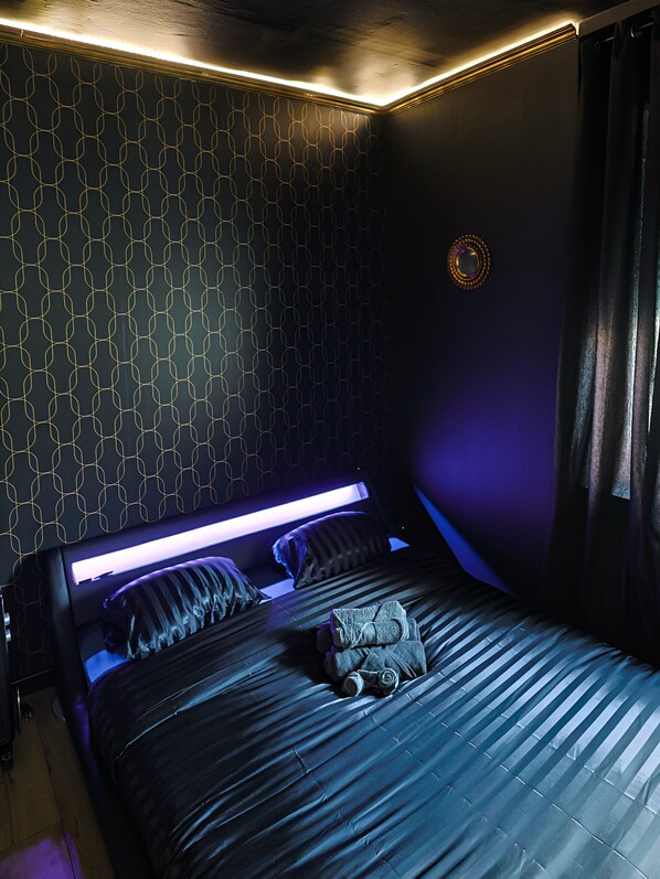 2 bedrooms, free WiFi, bed sheets