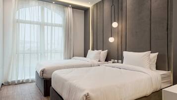 3 bedrooms, travel crib, WiFi, bed sheets