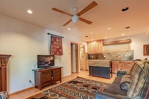 Smart TV, fireplace, video games, ping pong