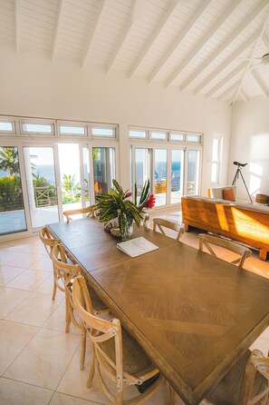 Dining - Amazing mountain top home with pool (Marigot Bay)